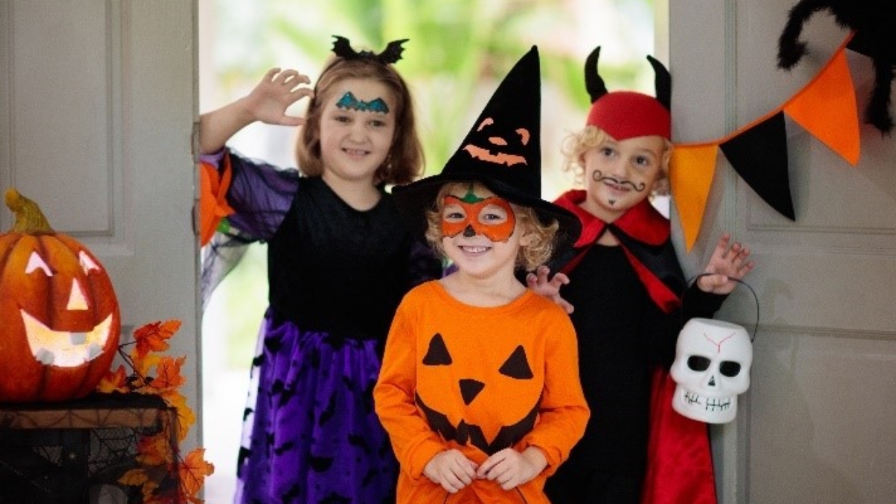 Halloween eye safety tips